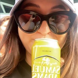 Meet your Posher, Alexandra